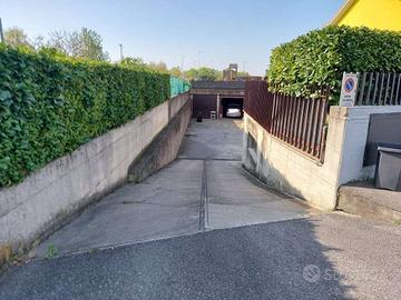 Garage a Bagnatica