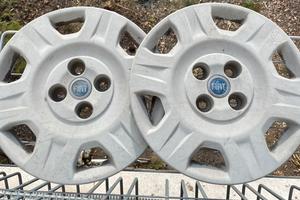 Fiat Punto 2 x Copriruota Borchie