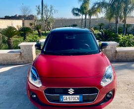 Suzuki Swift Hybrid Cambio Automatico 18.000km