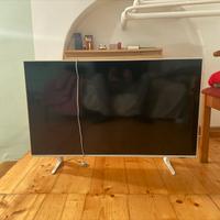 Samsung Smart TV 43” 4K UHD Crystal - UE43CU8580U