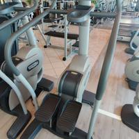 2 STEP ECXITE TECHNOGYM autoalimentati