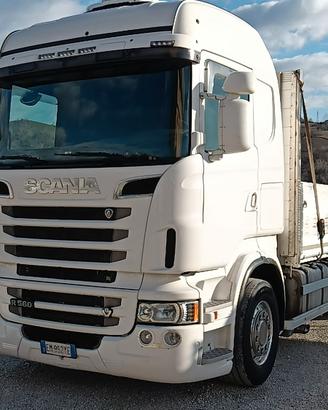 Scania R560