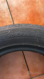 Set 4 gomme auto stato 70%