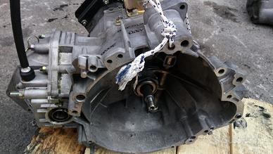 Cambio CITROEN C25 2.5 Diesel codice 2HE56 anno 19