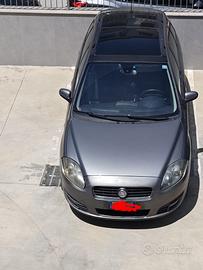 fiat croma 19jtd emoticon 2010