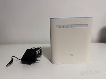 Router modem ZTE 4G LTE WiFi con alimentatore