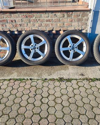 Cerchi e gomme Mercedes 17 invernali 