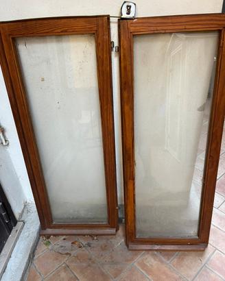 Finestra in legno