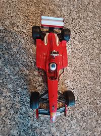 Ferrari F1 F399 hotwheels Schumacher 1:18