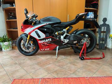 Ducati Panigale V2 - 2025