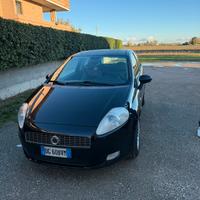 Fiat GRANDEPUNTO