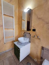 Mobiletti bagno, vasca lavatoio