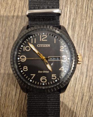 Citizen Eco-Drive Garrison nero 42mm – solare
