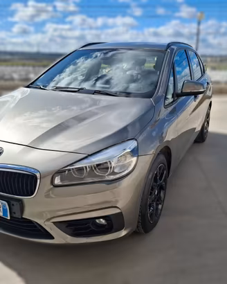 BMW 216D A.T. 116 CV CAMBIO AUTOMATICO