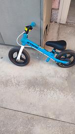bicicletta btwin bambino senza pedali con freno 