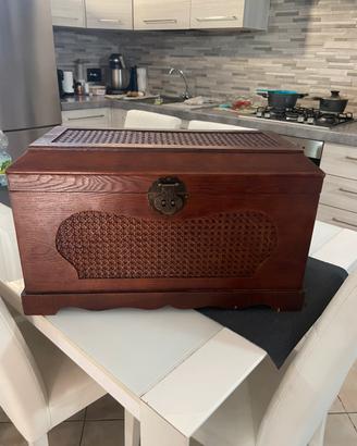 Piccolo baule in legno