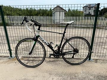 Bici da corsa Giant Defy Aluxx taglia M/L