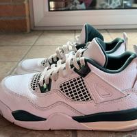 Nike Jordan 4