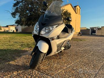 Honda Silver Wing 400