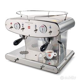 Illy macchina caffè iperespresso X2.1 NUOVA