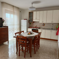 Spazioso trilocale con ampia terrazza