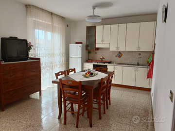 Spazioso trilocale con ampia terrazza