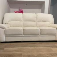 Divano 3 posti e poltrona