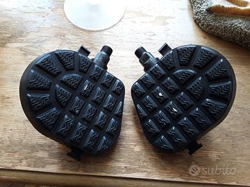 coppia pedali nuovi per cyclette 