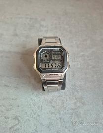 Orologio  Casio argento e nero