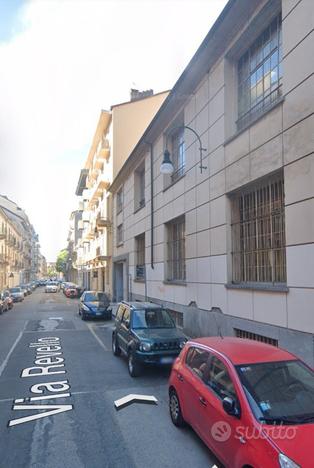 MONOLOCALE PIAZZA SABOTINO: 335 euro