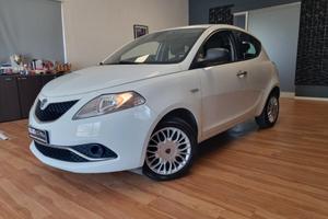 Lancia Ypsilon 1.2 69 CV 5 porte Gold