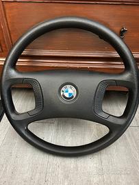 Volante Bmw serie 5 e34