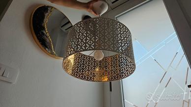 Lampadario design bianco/oro