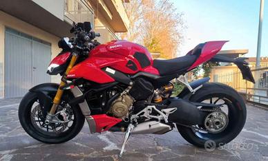 Ducati streetfighter V4S