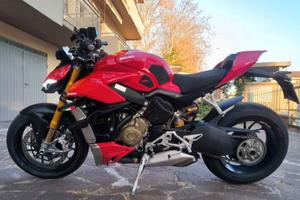 Ducati streetfighter V4S