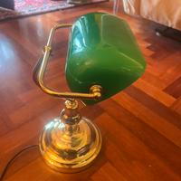Lampada stile ministeriale con paralume in vetro