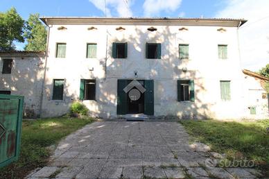 VILLA SINGOLA A CHIARANO