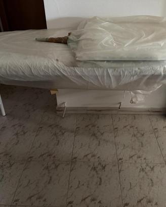 Lettino per estetista