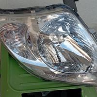 Fari Anteriori Suzuki Swift 2006 completi seminuov