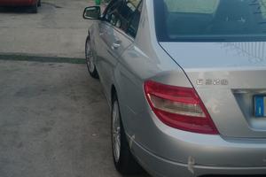 Mercedes C220