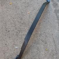 Labbro inferiore paraurti anteriore fiesta mk7