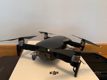 DJI Mavic Air + batteria aggiuntiva e custodia