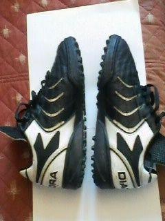 CALCIO: 2 PAIA scarpe v.PELLE n.40,5 e n.40 (nuove