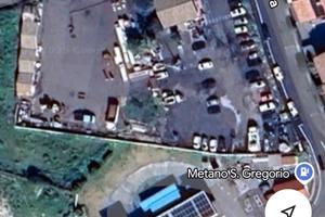 Piazzale artigianale commerciale