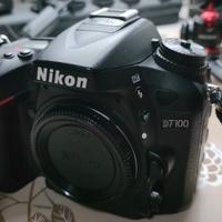 Nikon D7100 15500 scatti 