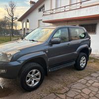 Toyota land cruiser kdj125
