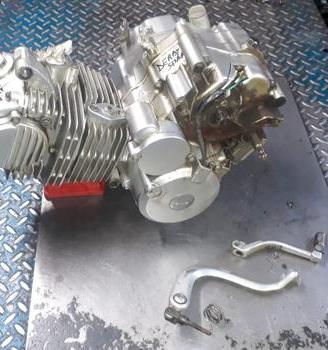 Senda Baja 125 : motore statore cerchio forcella