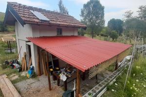Terreno agricolo con casetta e pozzo