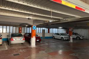 Posto auto chiuso e custodito corso del popolo
