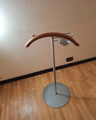 servomuto  in metallo e kegno